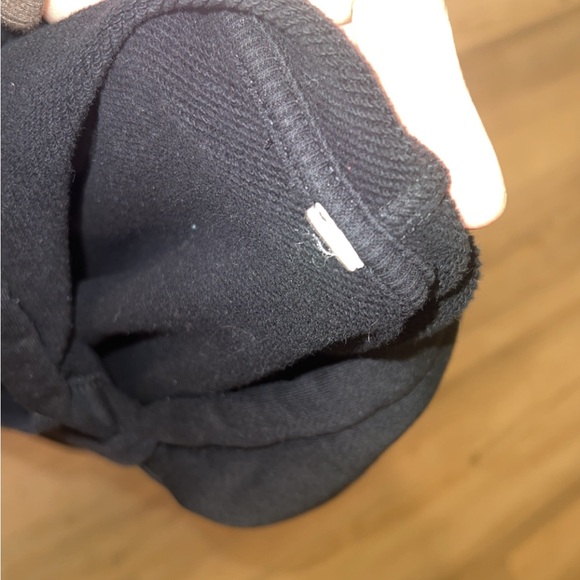 ALO Yoga Accolade Hoodie Sweat Matching Set in Black - Picture 13 of 15